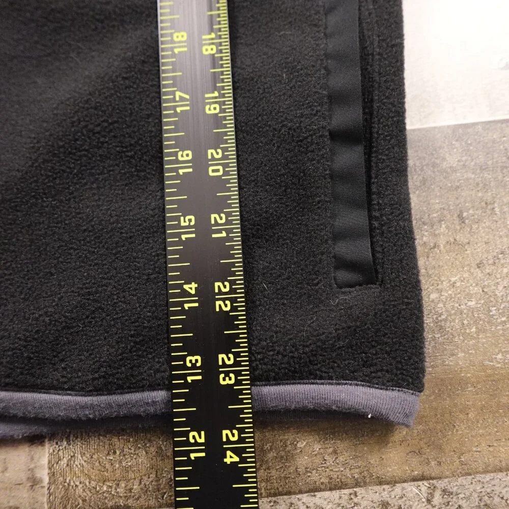 OshKosh‎ B’gosh Full Zip Fleece Hoodie Boys’ Size 12 Black Warm Cozy Jacket